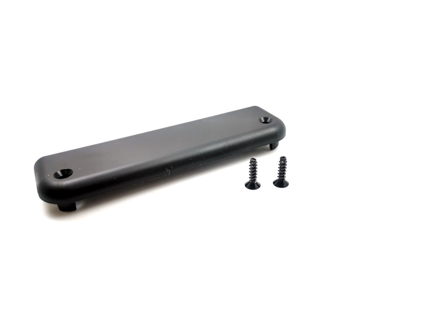 Line8 img 20191210 — modular power track system
